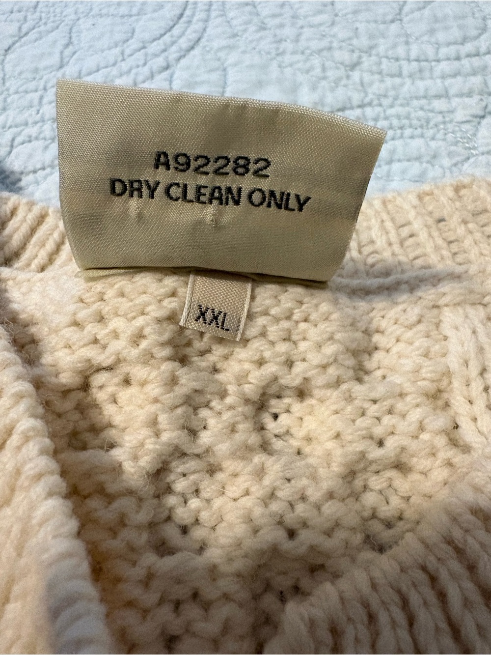 Aran merino wool cardigan. Size XXL. - Picture 6 of 9